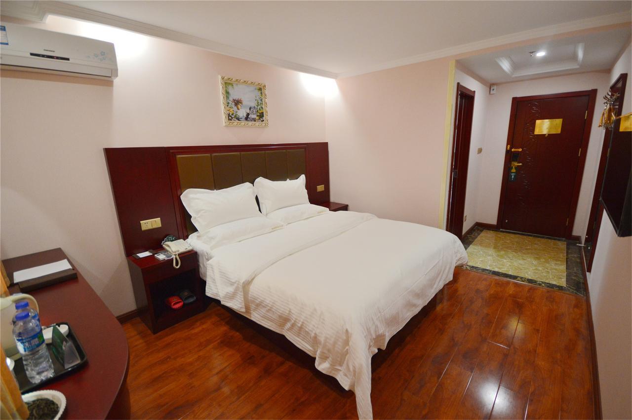 Greentree Inn Jiangsu Nantong Rugao Haiyang Road Tiancheng Business Hotel Exterior photo